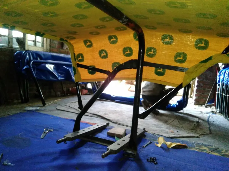Tractor canopy, product reference UA-029